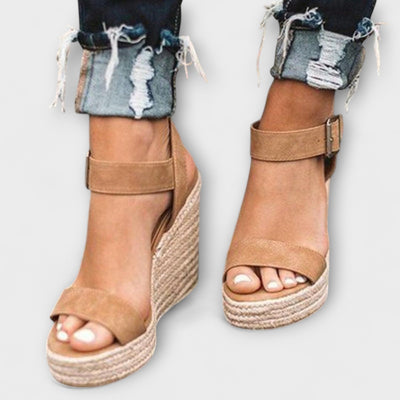 Elizabeth Belted Shoes