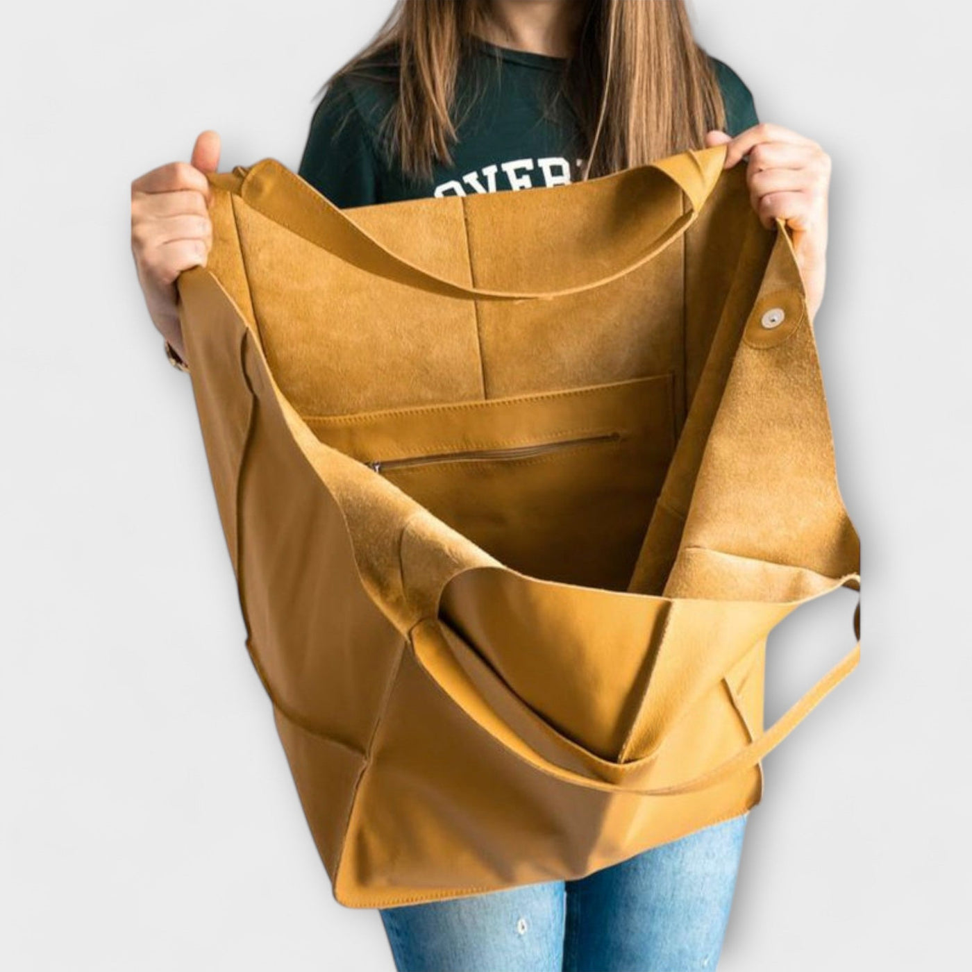 Lora Weekender Bag