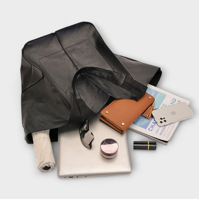 Lora Weekender Bag