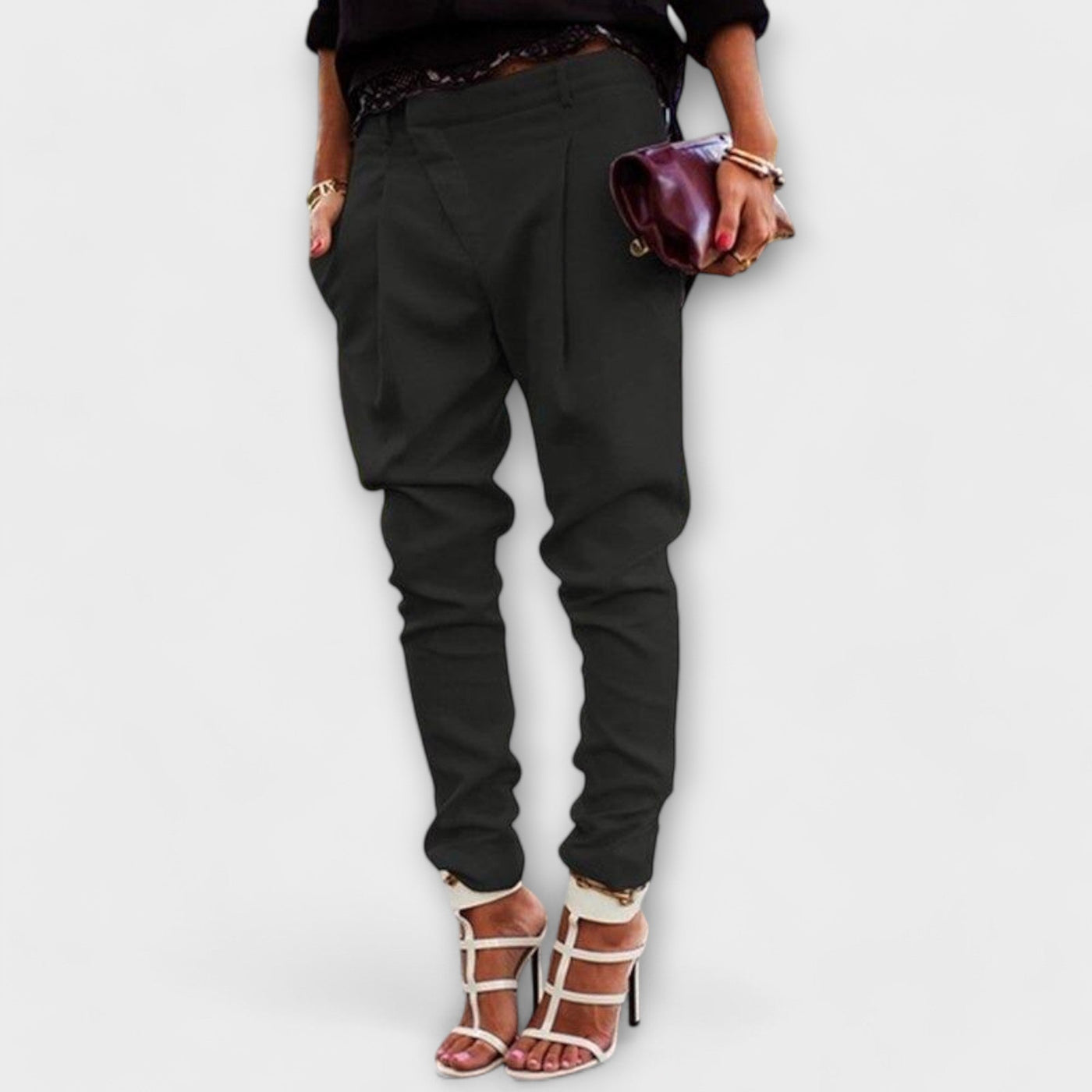 Mira Bundhose