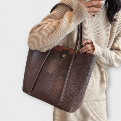 Lora Crossbody Bag
