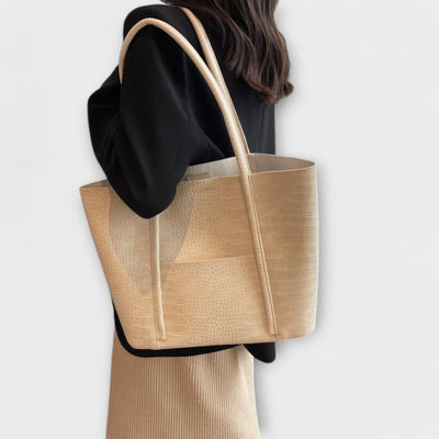 Lora Crossbody Bag