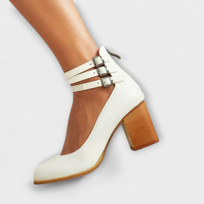 Alira Pumps