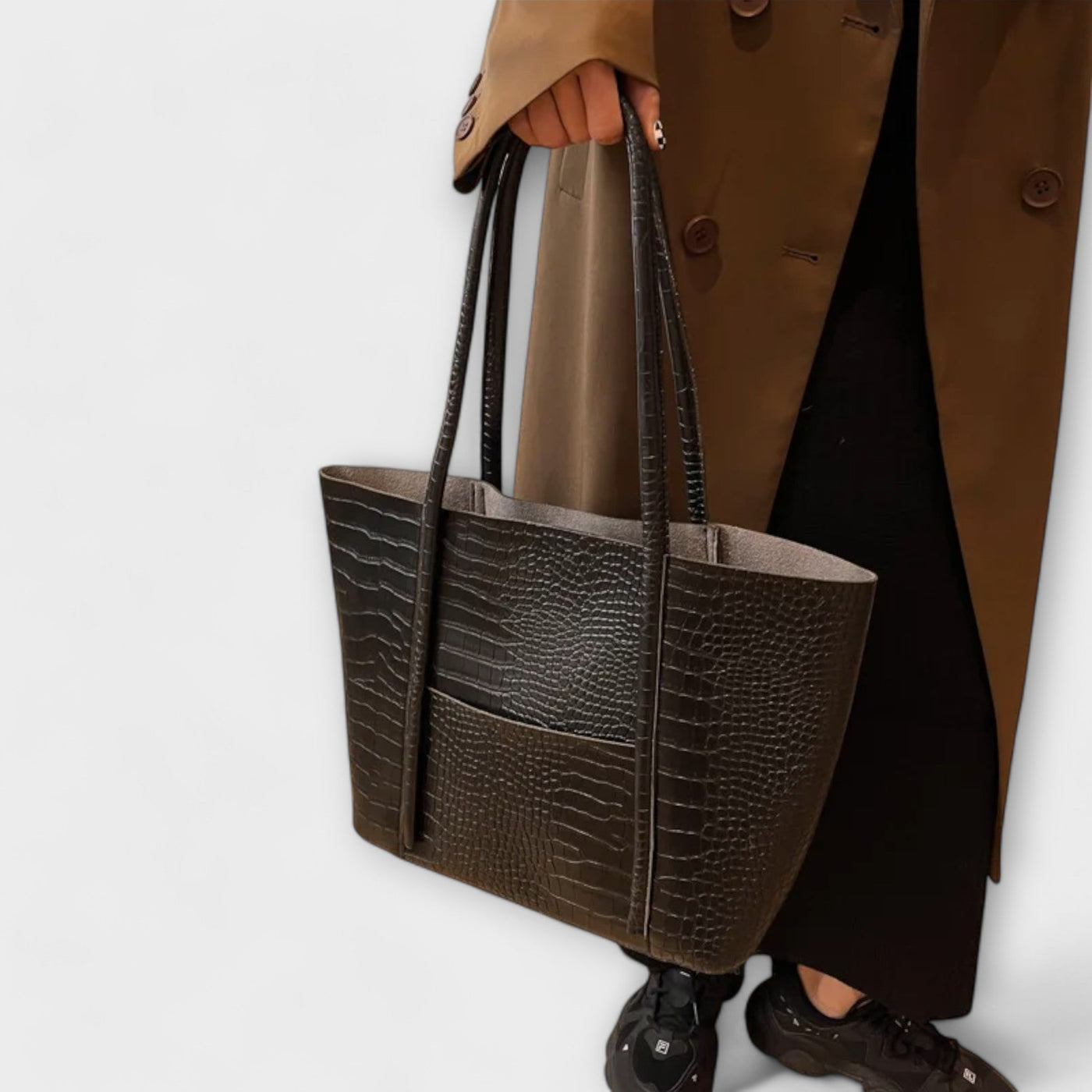 Lora Crossbody Bag