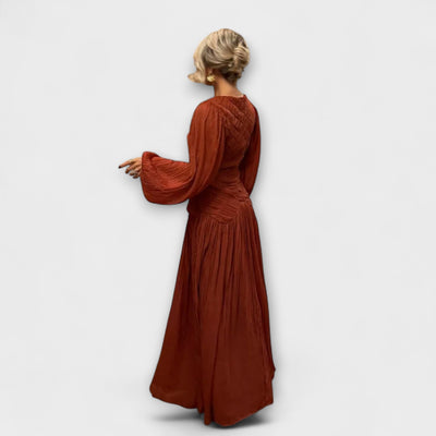 Pleated Long Sleeve