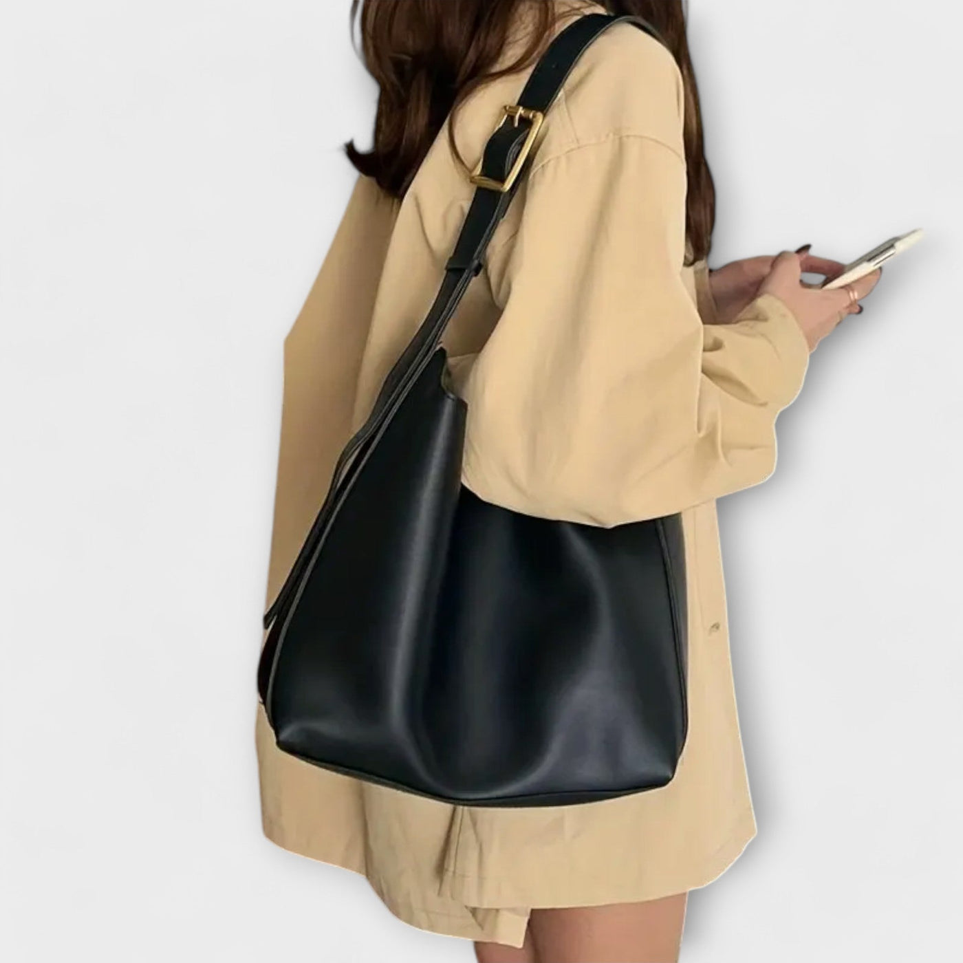 Lora Leather Shoulder Bag