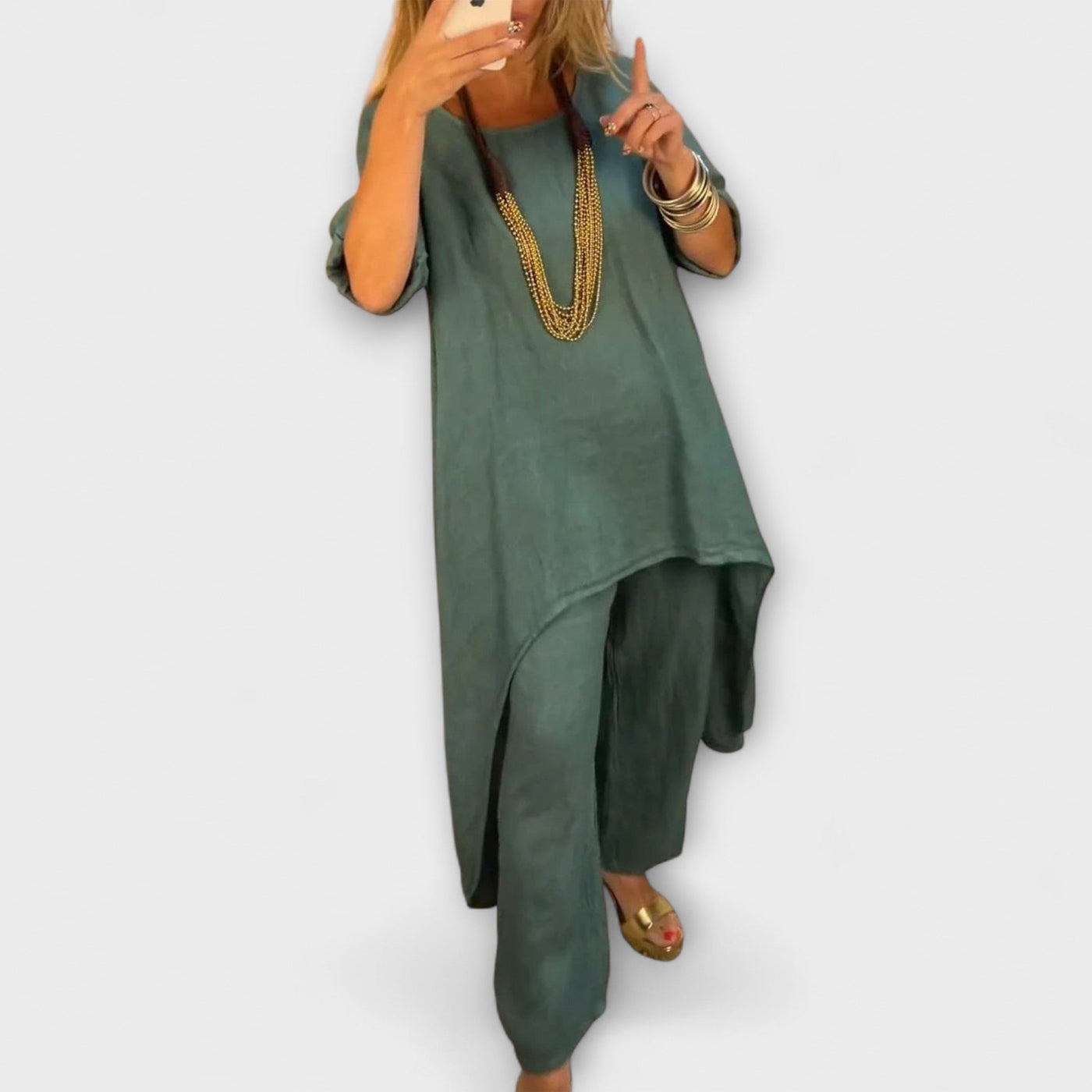 Tabea Suit