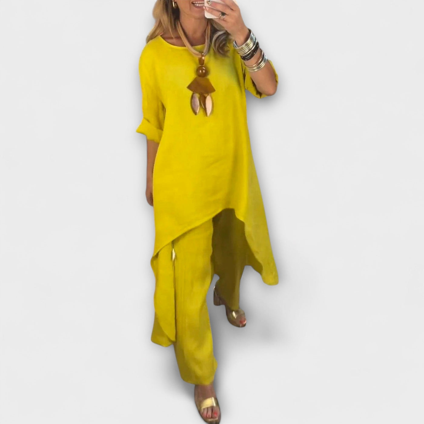 Tabea Suit