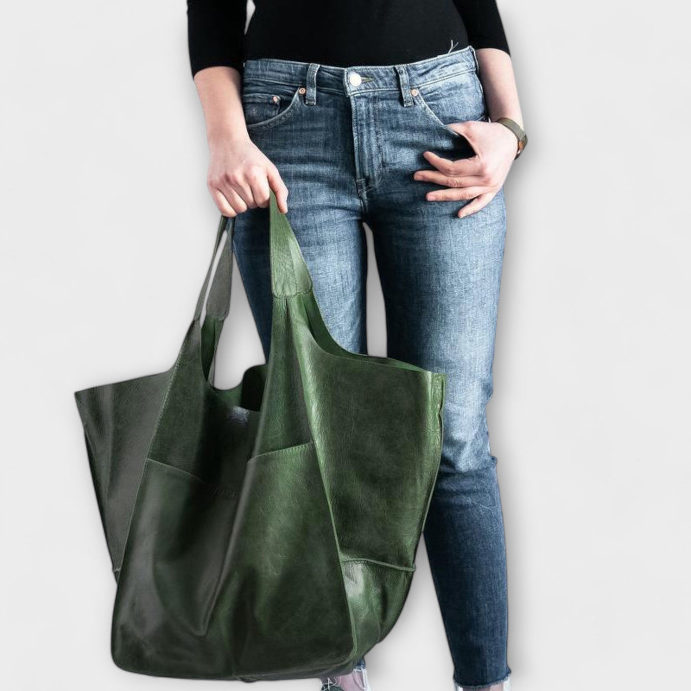 Lora Weekender Bag